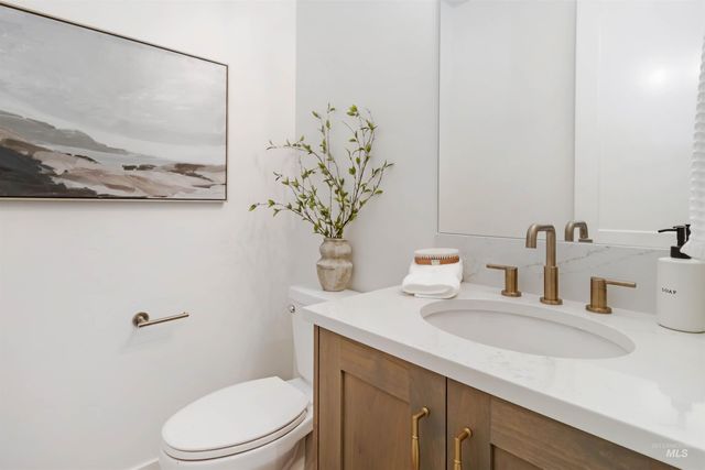 1961 E Mainacht St, Meridian, ID 83642