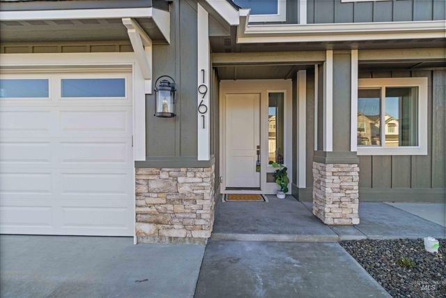 1961 E Mainacht St, Meridian, ID 83642