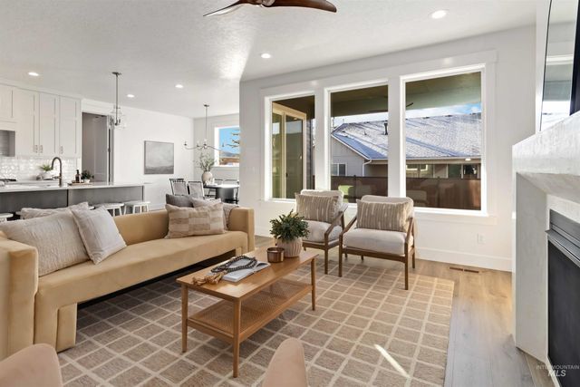 1961 E Mainacht St, Meridian, ID 83642