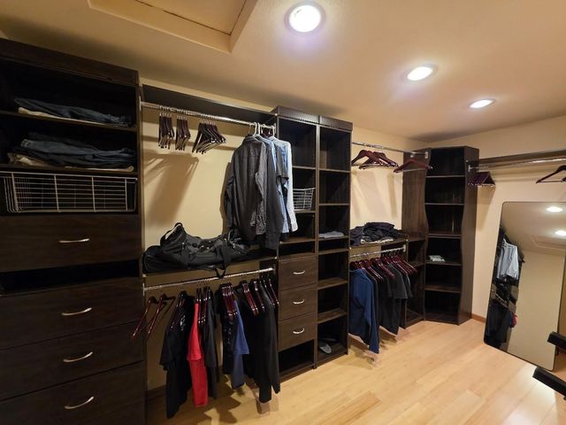 2426 Commercial Avenue, Madison, WI 53704