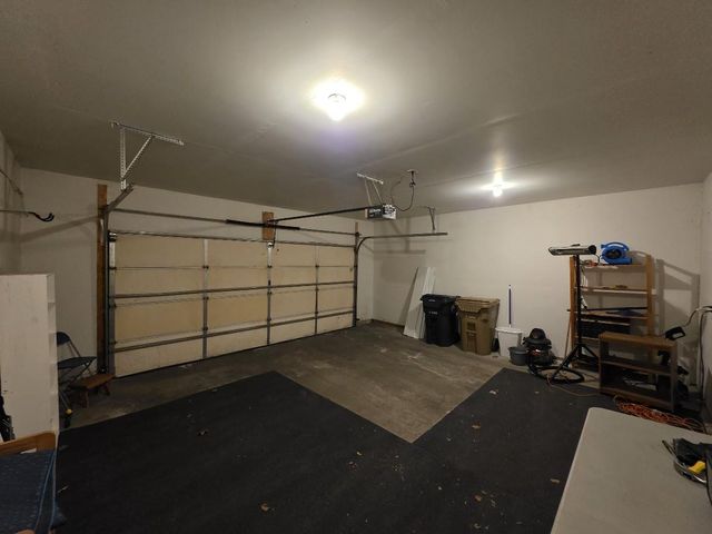 2426 Commercial Avenue, Madison, WI 53704