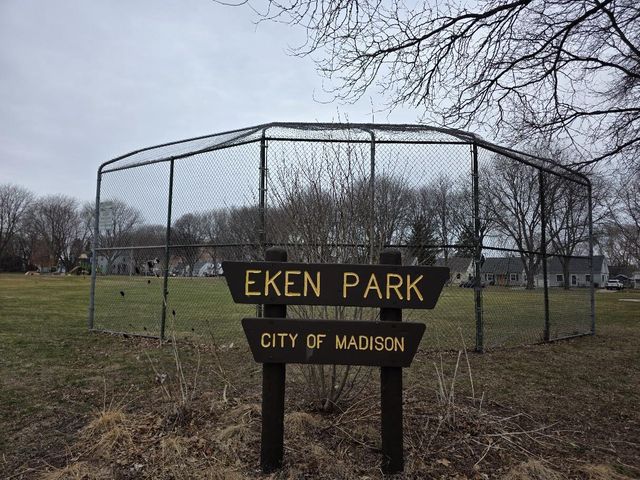 2426 Commercial Avenue, Madison, WI 53704