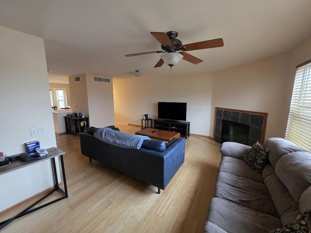 2426 Commercial Avenue, Madison, WI 53704