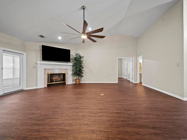 7 Resplandor Loop, Hot Springs Village, AR 71909