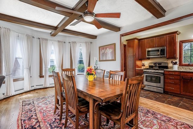 1084 Main Street, Leominster, MA 01453