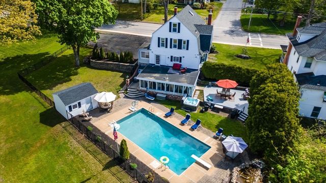 1084 Main Street, Leominster, MA 01453