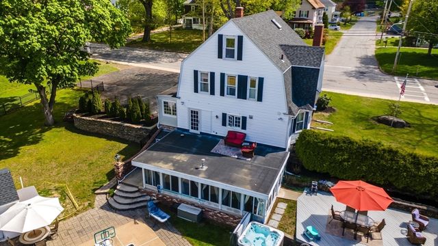 1084 Main Street, Leominster, MA 01453