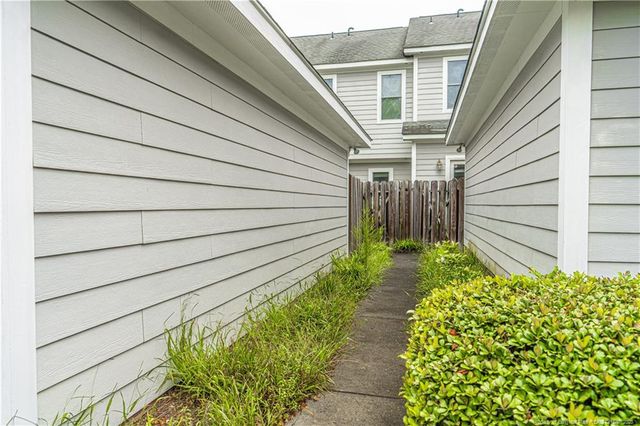 250 E Delaware Avenue, Southern Pines, NC 28387