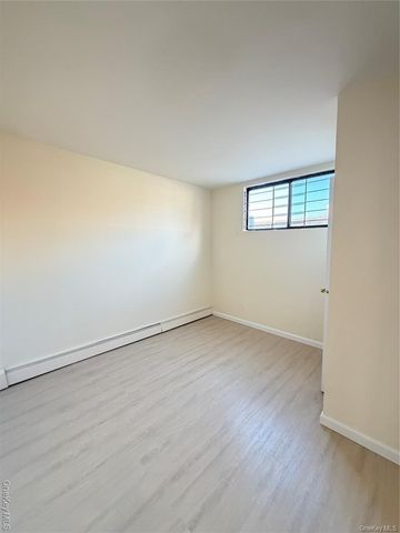 71-34 163rd Street 3, Fresh Meadows, NY 11365