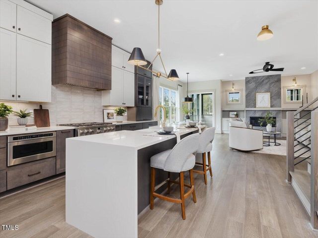 734 S State Street, Raleigh, NC 27601