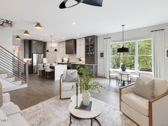 734 S State Street, Raleigh, NC 27601