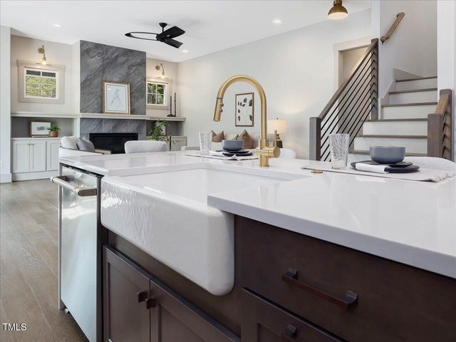 734 S State Street, Raleigh, NC 27601