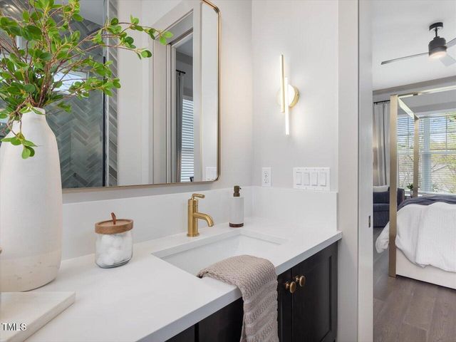 734 S State Street, Raleigh, NC 27601