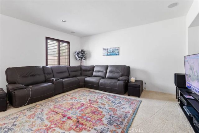43890 Moccasin, Lancaster, CA 93536