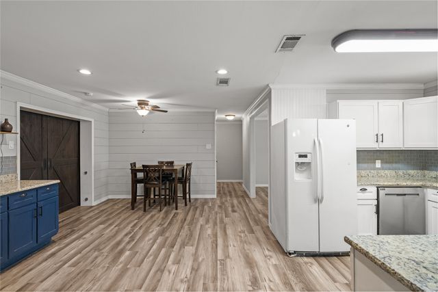 1451 Forrest Drive, Canton, TX 75103