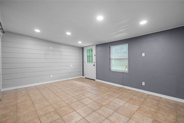 1451 Forrest Drive, Canton, TX 75103