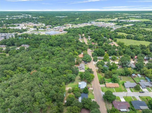 1451 Forrest Drive, Canton, TX 75103
