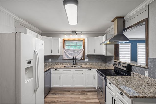 1451 Forrest Drive, Canton, TX 75103