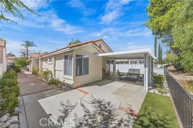 40430 Via Francisco, Murrieta, CA 92562