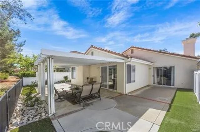 40430 Via Francisco, Murrieta, CA 92562