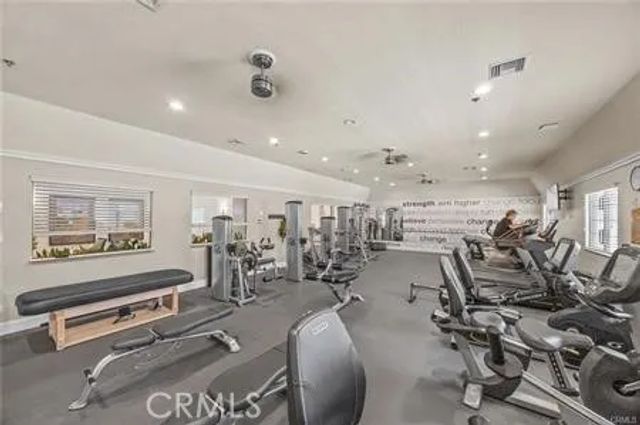 40430 Via Francisco, Murrieta, CA 92562