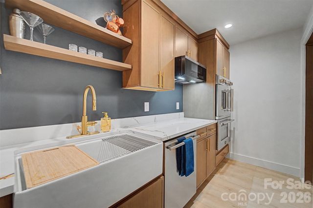 323 Mashburn Branch Road, Franklin, NC 28734