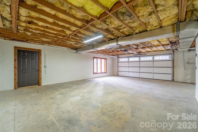 323 Mashburn Branch Road, Franklin, NC 28734