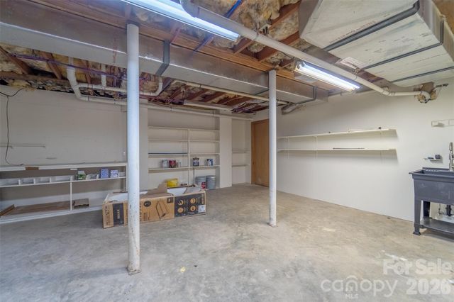 323 Mashburn Branch Road, Franklin, NC 28734