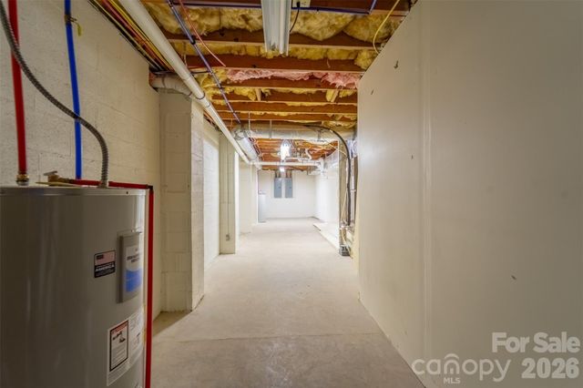 323 Mashburn Branch Road, Franklin, NC 28734