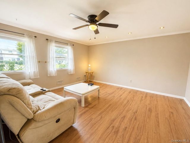15 Old Anvil Lane, Middletown, NY 10940