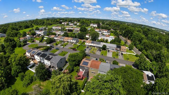15 Old Anvil Lane, Middletown, NY 10940