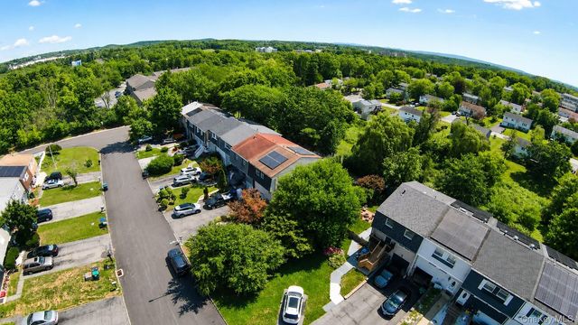 15 Old Anvil Lane, Middletown, NY 10940