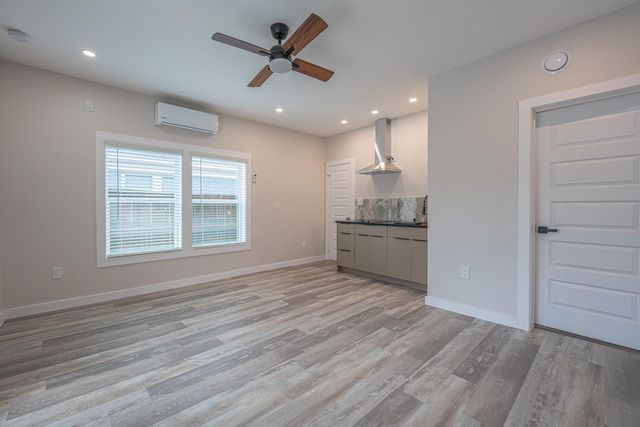 4202 Clay Street D, Houston, TX 77023