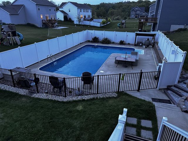 8558 Song Sparrow Road, Caledonia, MI 49316