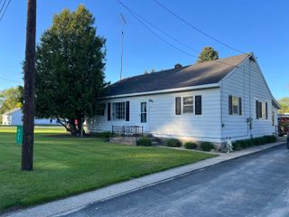 971 Craig Hill Road, Mount Pleasant, MI 48858