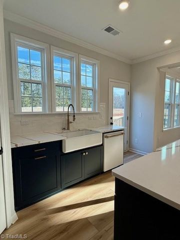 5604 Penguin Drive, Summerfield, NC 27358