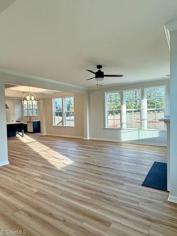 5604 Penguin Drive, Summerfield, NC 27358