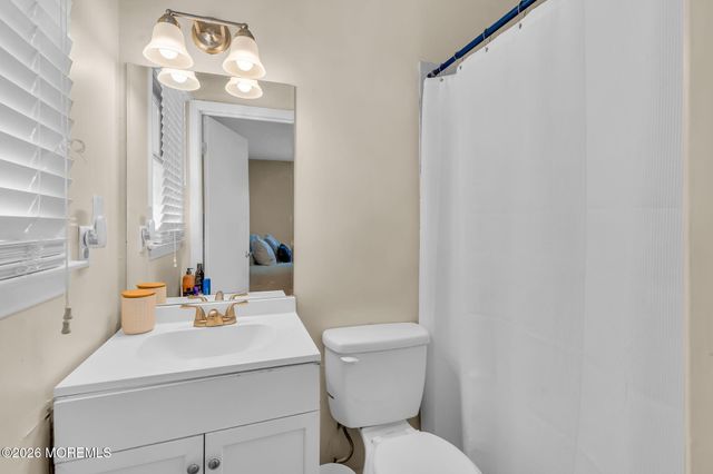 1332 Broadway Boulevard, Toms River, NJ 08757