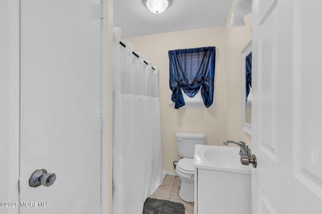 1332 Broadway Boulevard, Toms River, NJ 08757