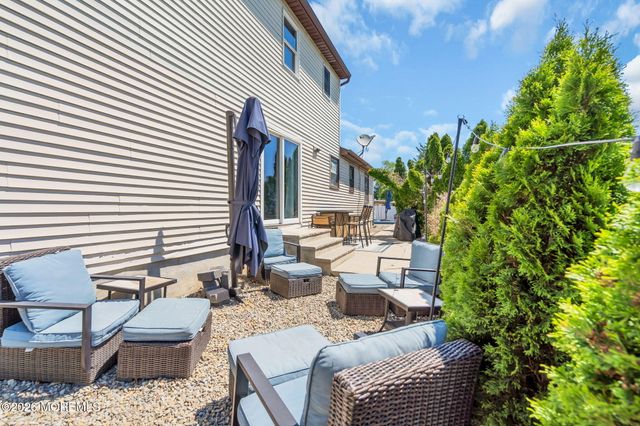 1332 Broadway Boulevard, Toms River, NJ 08757