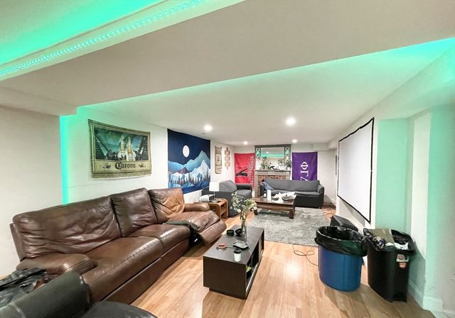 22 Parker Hill Ave 1, Boston, MA 02120