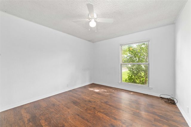 1607 11th Street, Brownwood, TX 76801
