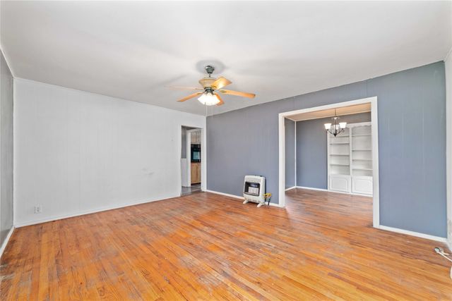 1607 11th Street, Brownwood, TX 76801