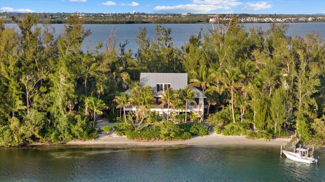 7143 LA LENAIRE DRIVE, Longboat Key, FL 34228