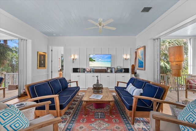7143 LA LENAIRE DRIVE, Longboat Key, FL 34228
