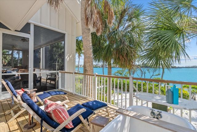 7143 LA LENAIRE DRIVE, Longboat Key, FL 34228