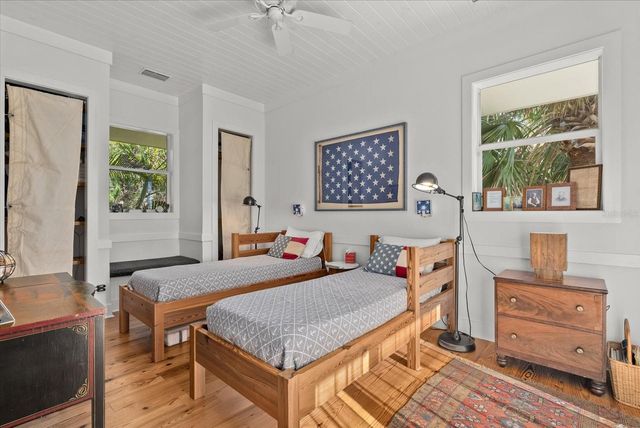 7143 LA LENAIRE DRIVE, Longboat Key, FL 34228