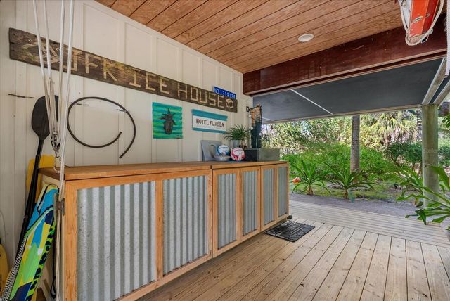 7143 LA LENAIRE DRIVE, Longboat Key, FL 34228