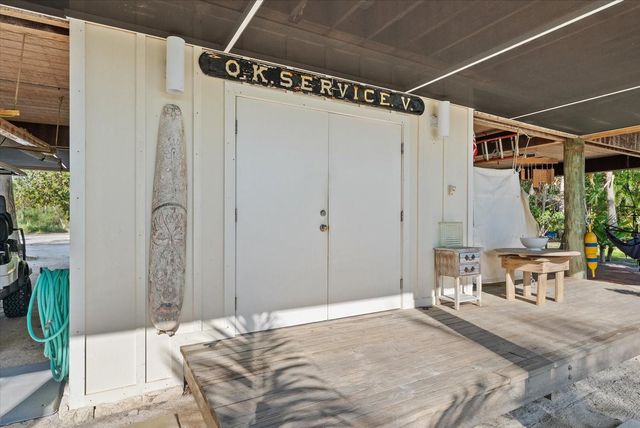 7143 LA LENAIRE DRIVE, Longboat Key, FL 34228