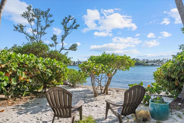 7143 LA LENAIRE DRIVE, Longboat Key, FL 34228